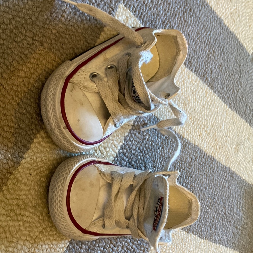 Converse low tops